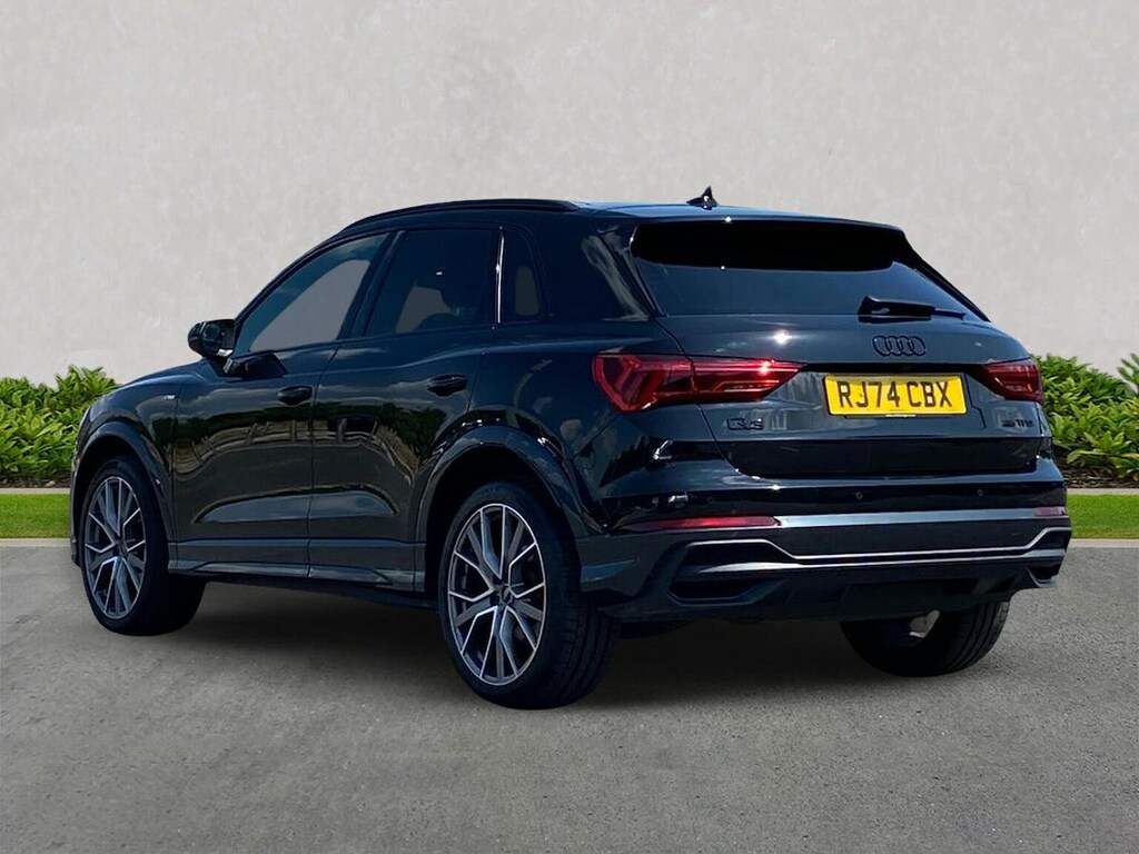 Audi Q3 1.5 Tfsi Cod 35 Black Edition Suv S Tro Black #2