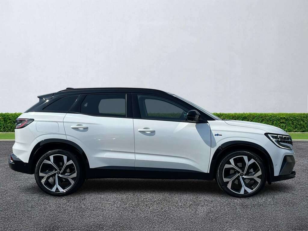 Renault Austral E-tech Fhev Iconic Esprit Alpine White #3