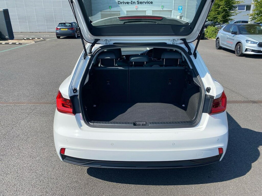 Audi A1 Black Edition 30 Tfsi 110 Ps 6-Speed White #17