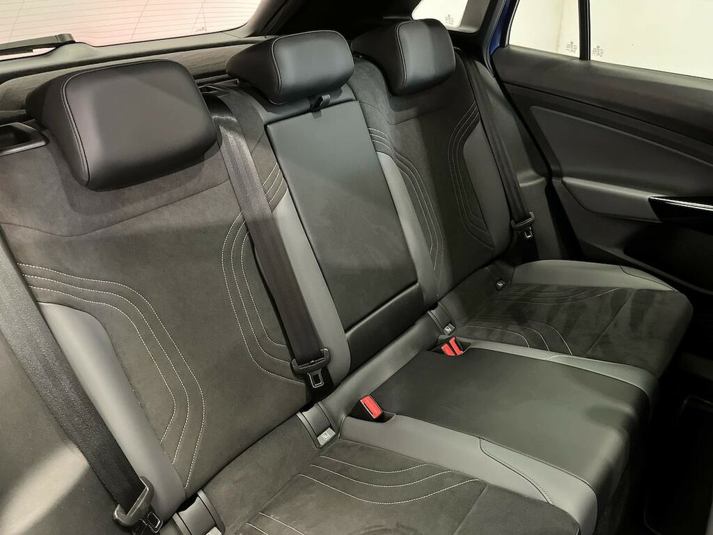 Volkswagen ID.4 77Kwh Match Grey #16