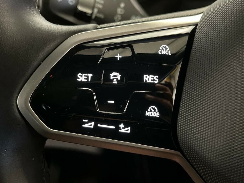 Volkswagen ID.4 77Kwh Match Grey #27