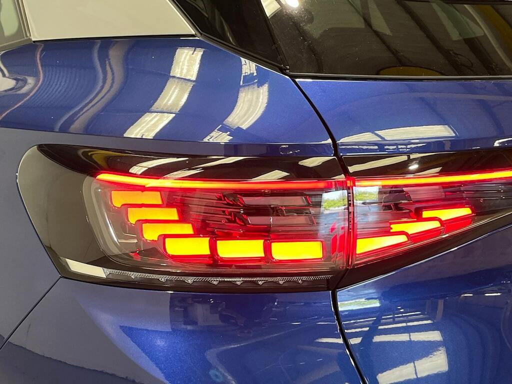 Volkswagen ID.4 77Kwh Match Grey #36