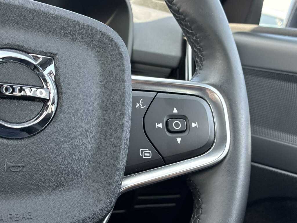 Volvo XC40 2.0 B3p Plus Dark Grey #22