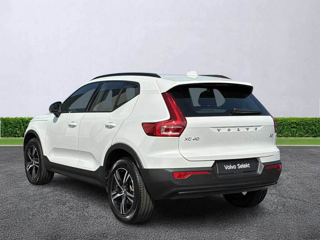 Volvo XC40 2.0 B3p Plus Dark Grey #35