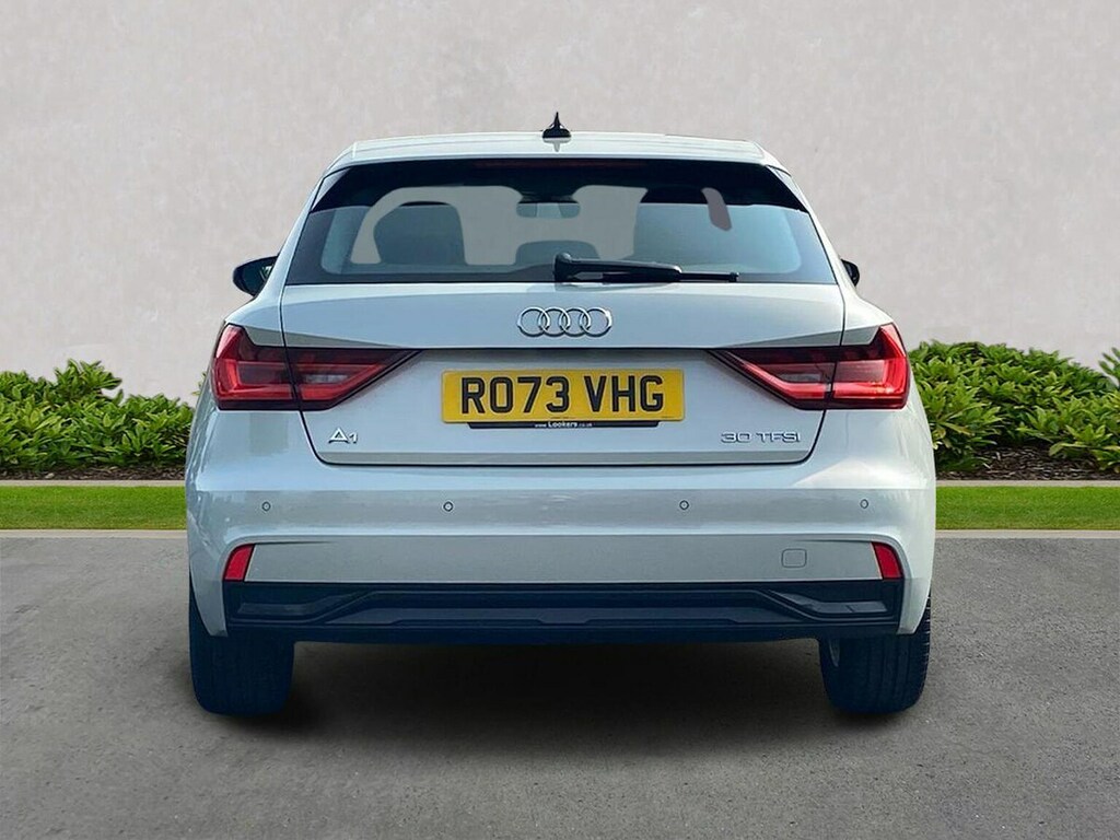 Audi A1 1.0 Tfsi 30 Sport Sportback Euro Silver #4