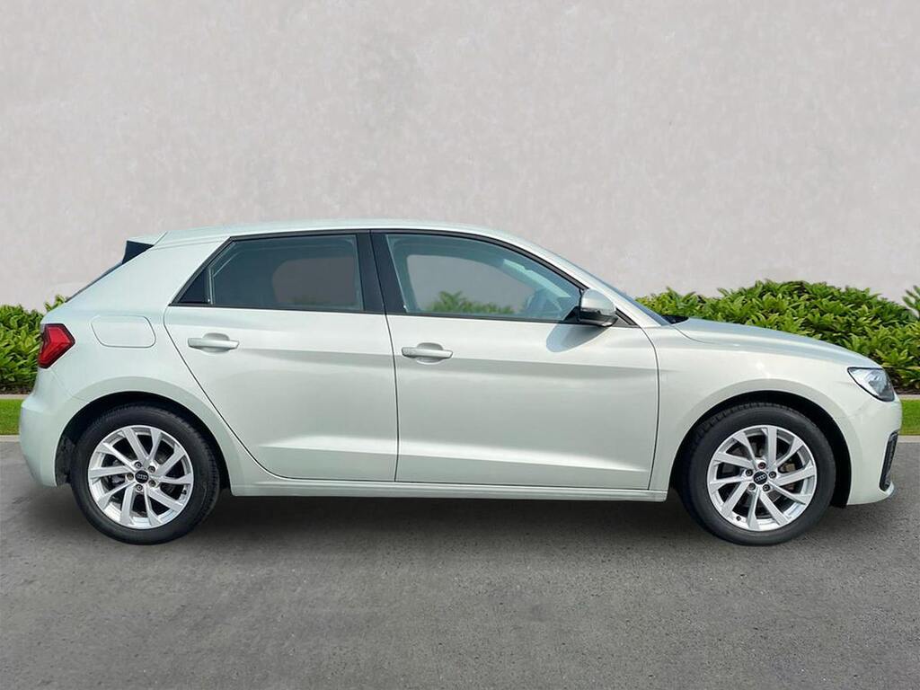 Audi A1 1.0 Tfsi 30 Sport Sportback Euro Silver #3