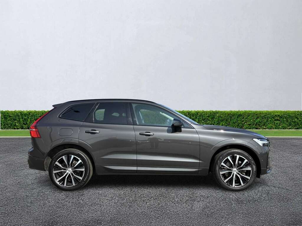 Volvo XC60 2.0 B5p Plus Dark Awd Geartronic Grey #6