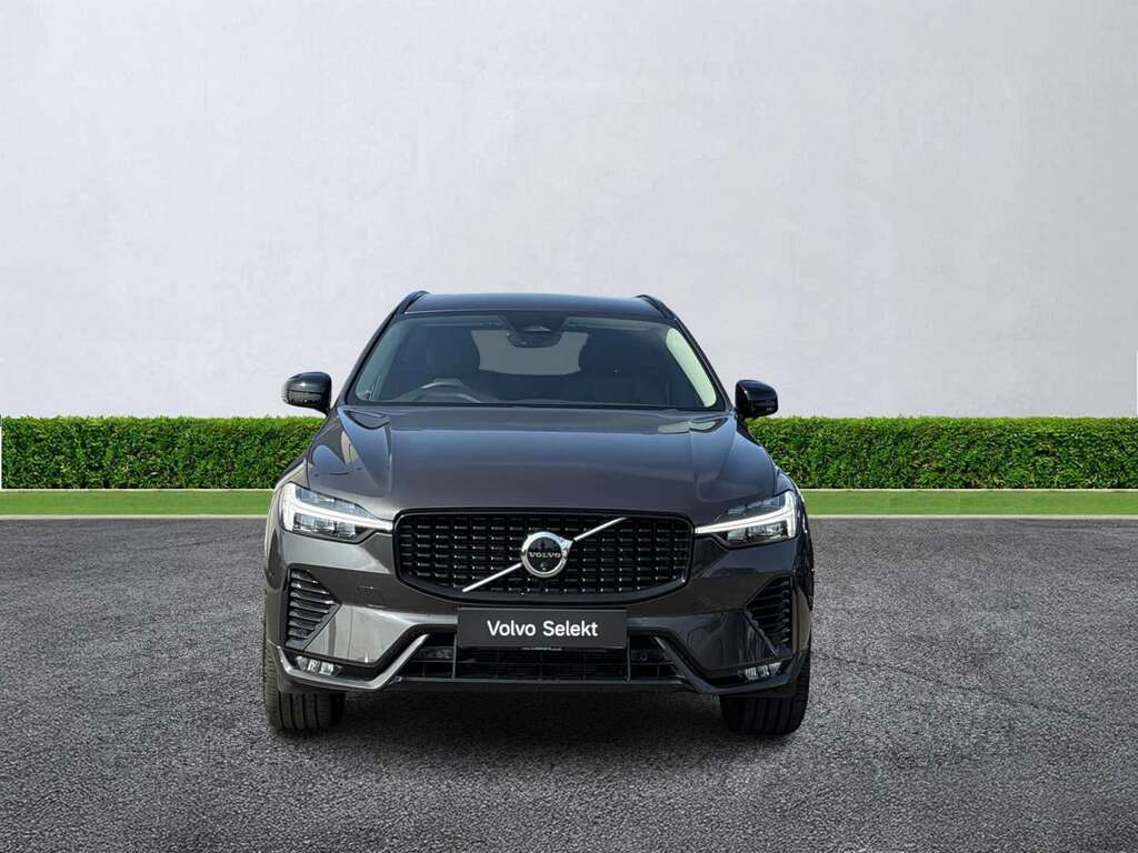 Volvo XC60 2.0 B5p Plus Dark Awd Geartronic Grey #2