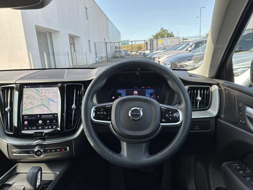 Volvo XC60 2.0 B5p Plus Dark Grey #30