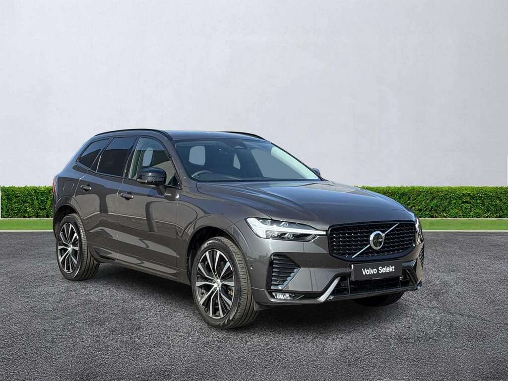 Volvo XC60 2.0 B5p Plus Dark Awd Geartronic Grey