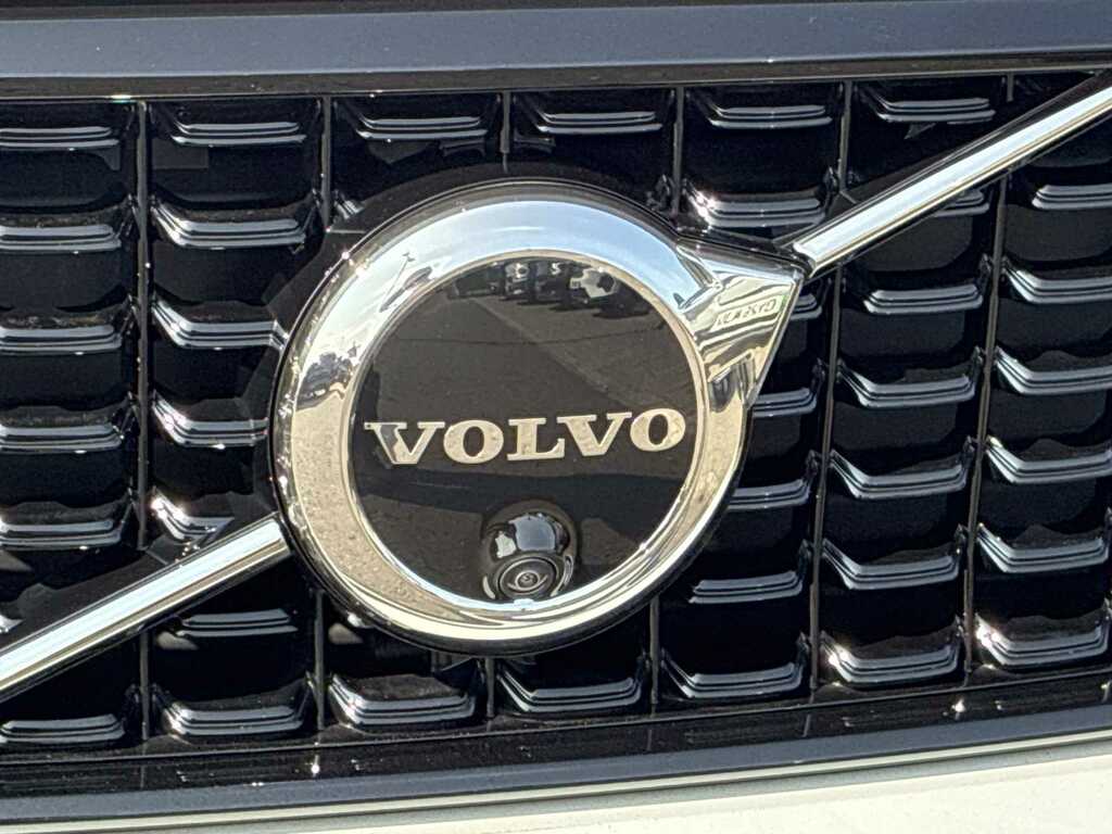 Volvo XC40 2.0 B4p Ultimate Dark White #3