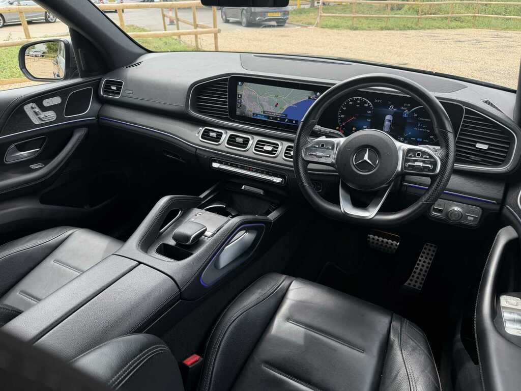 Mercedes-Benz GLE Class E Amg Line Premium Plus Red #39