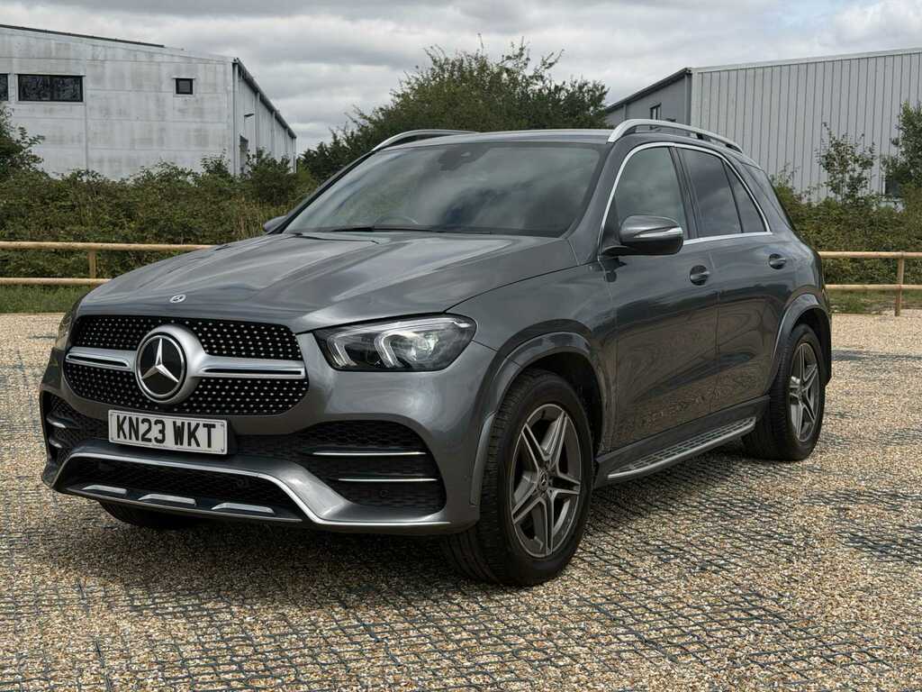 Mercedes-Benz GLE Class E Amg Line Premium Plus Red #7