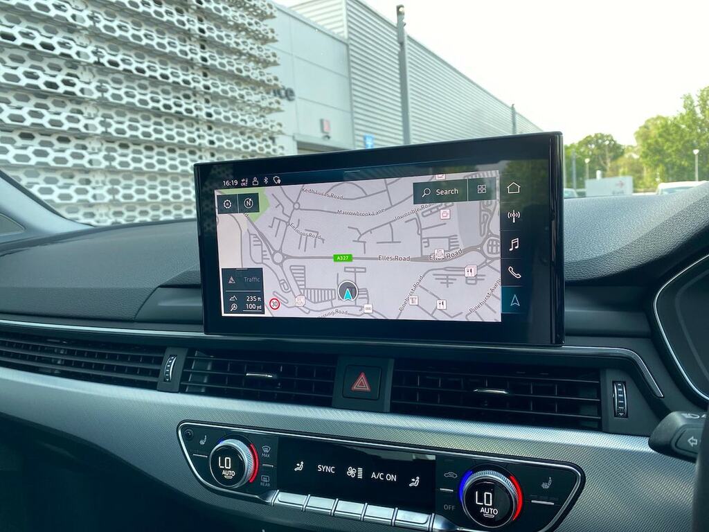 Audi A4 35 Tdi Black Edition S Tronic Red #24