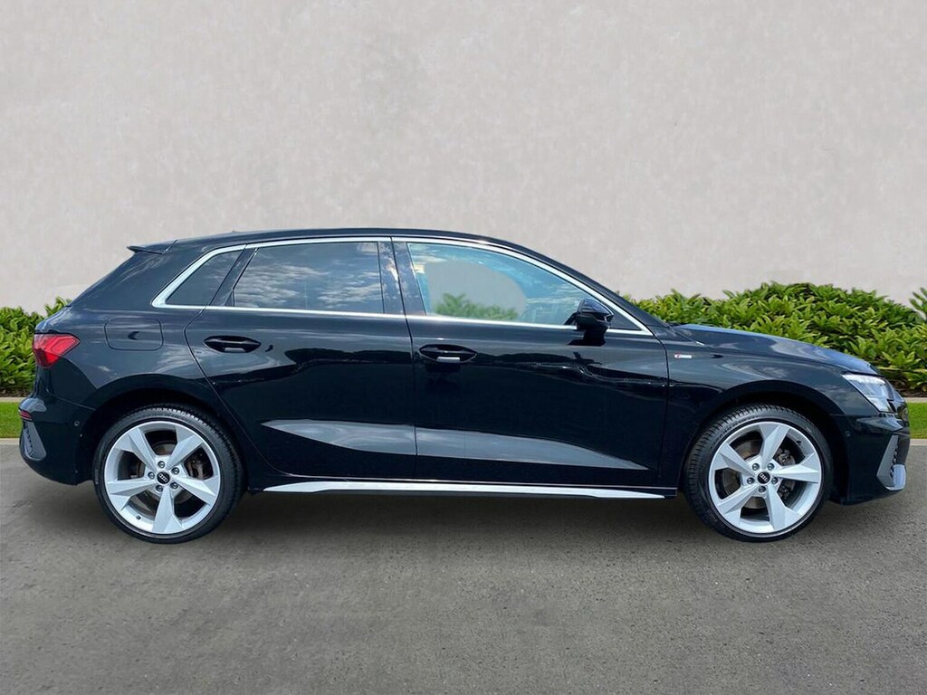 Audi A3 A3 S Line Edition 1 35 Tfsi Mhev S-a Blue #3