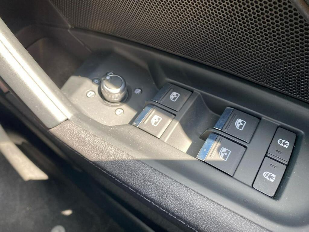 Audi A3 A3 S Line Edition 1 35 Tfsi Mhev S-a Blue #21