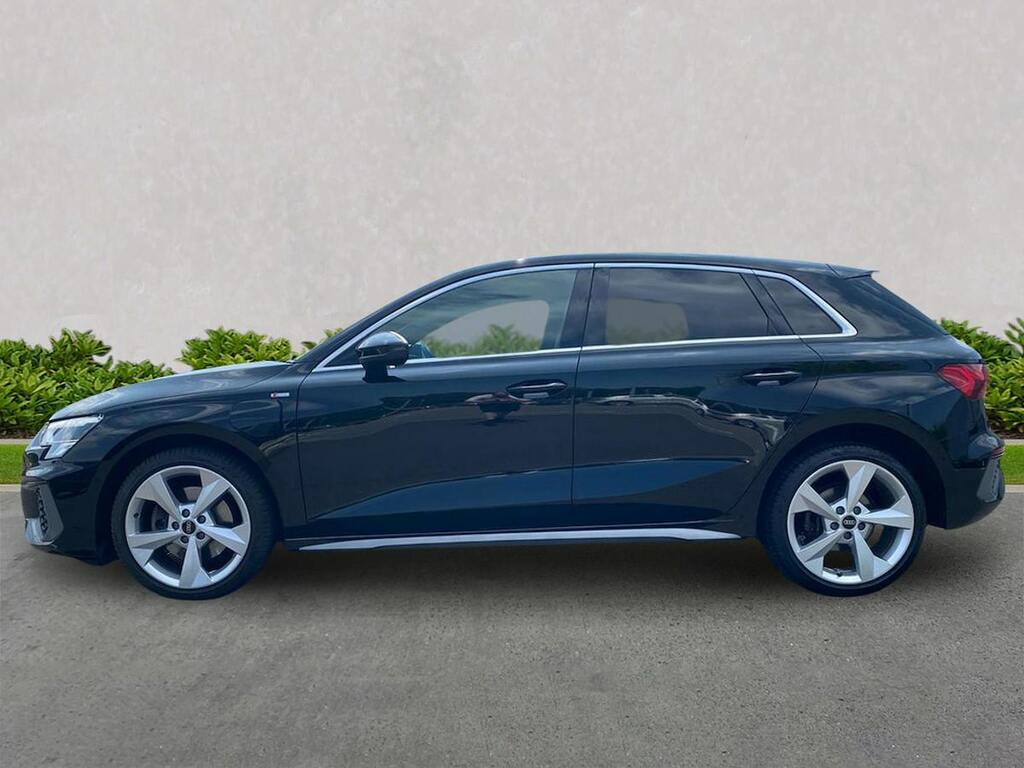 Audi A3 A3 S Line Edition 1 35 Tfsi Mhev S-a Blue #19