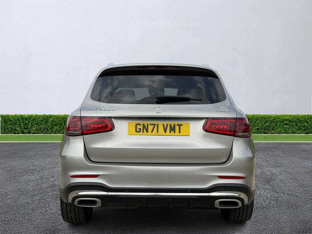 Mercedes-Benz GLC Class Glc 300D 4Matic Amg Line Premium 9G-tronic Silver #4