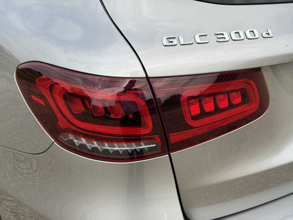 Mercedes-Benz GLC Class Suv Black #14