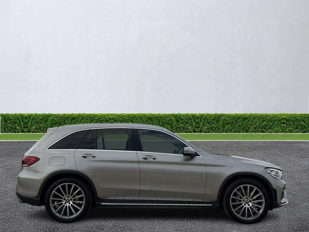 Mercedes-Benz GLC Class Glc 300D 4Matic Amg Line Premium 9G-tronic Silver #2