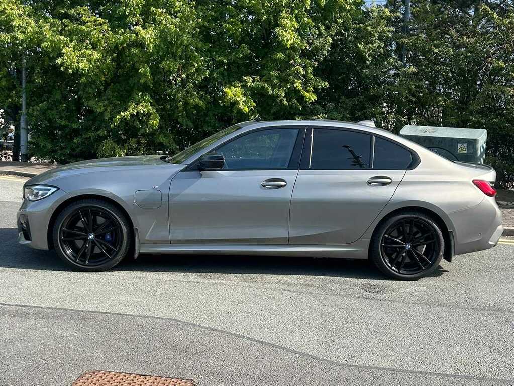 BMW 3 Series 330E M Sport Plus Edition DE21XNC Grey #4