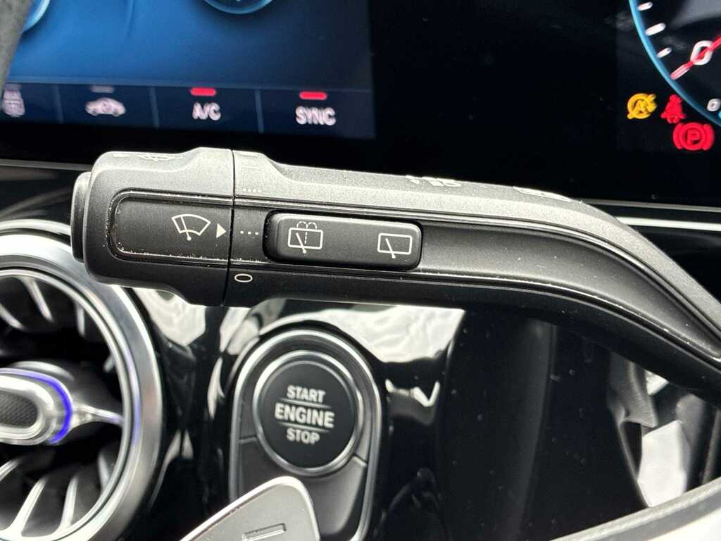 Mercedes-Benz GLA Class Gla 200 Amg Line Edition Plus Black #26