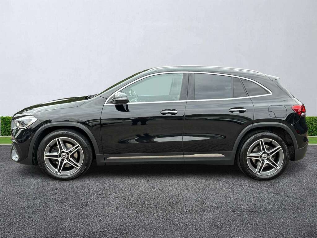 Mercedes-Benz GLA Class Gla 200 Amg Line Edition Plus Black #19