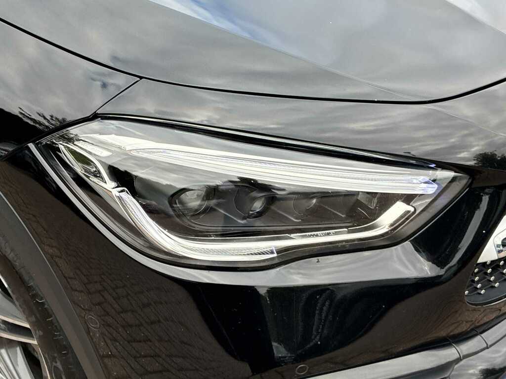 Mercedes-Benz GLA Class Gla 200 Amg Line Edition Plus Black #32