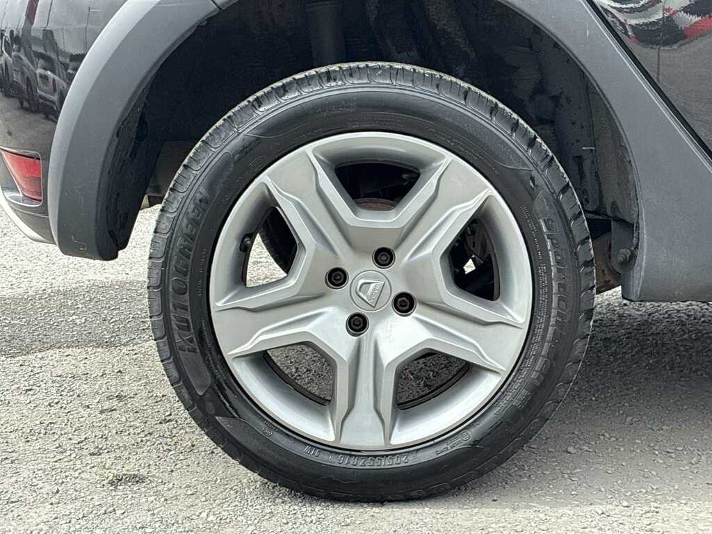 Dacia Sandero Stepway 0.9 Tce Comfort Black #6