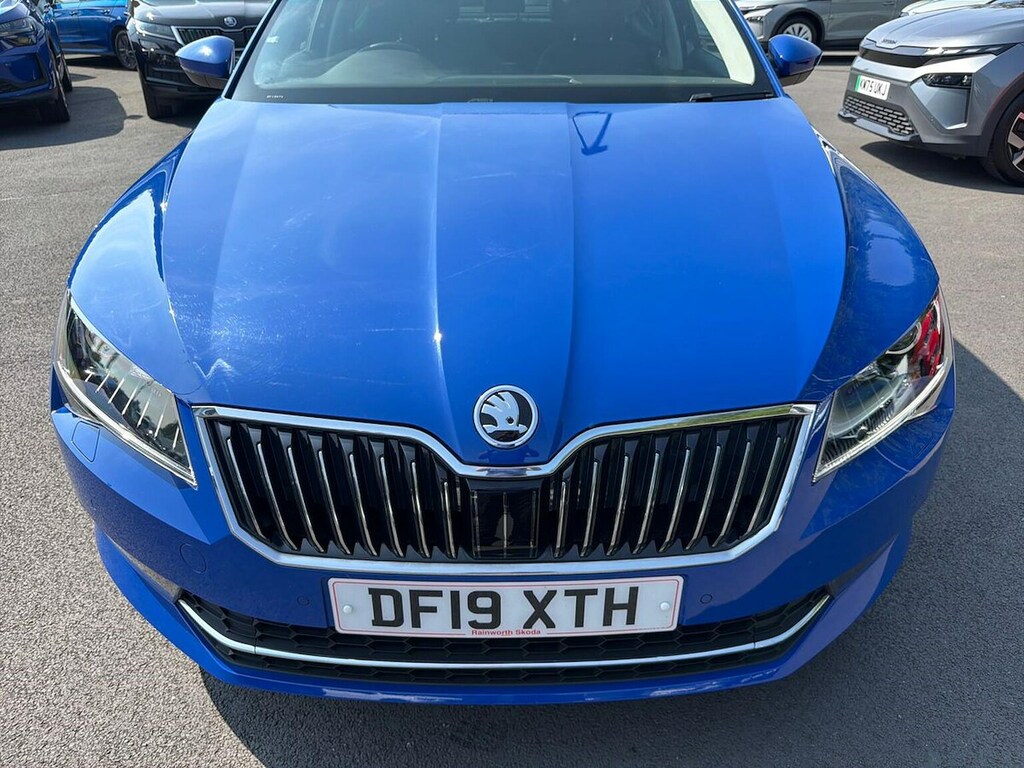Skoda Superb Se L Executive Tdi Black #33