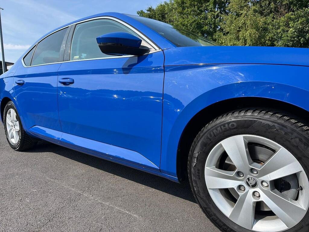 Skoda Superb Se L Executive Tdi Black #40