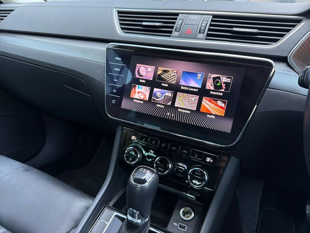 Skoda Superb Se L Executive Tdi Black #11