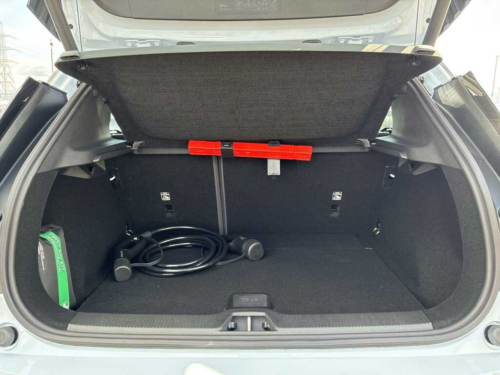Volvo EX30 Ultra, Single Motor Extended Range, Black #8