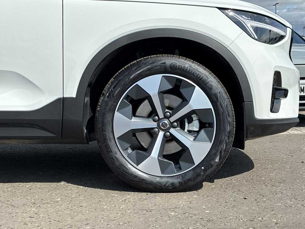 Volvo XC40 2.0 B3p Plus Dark White #6