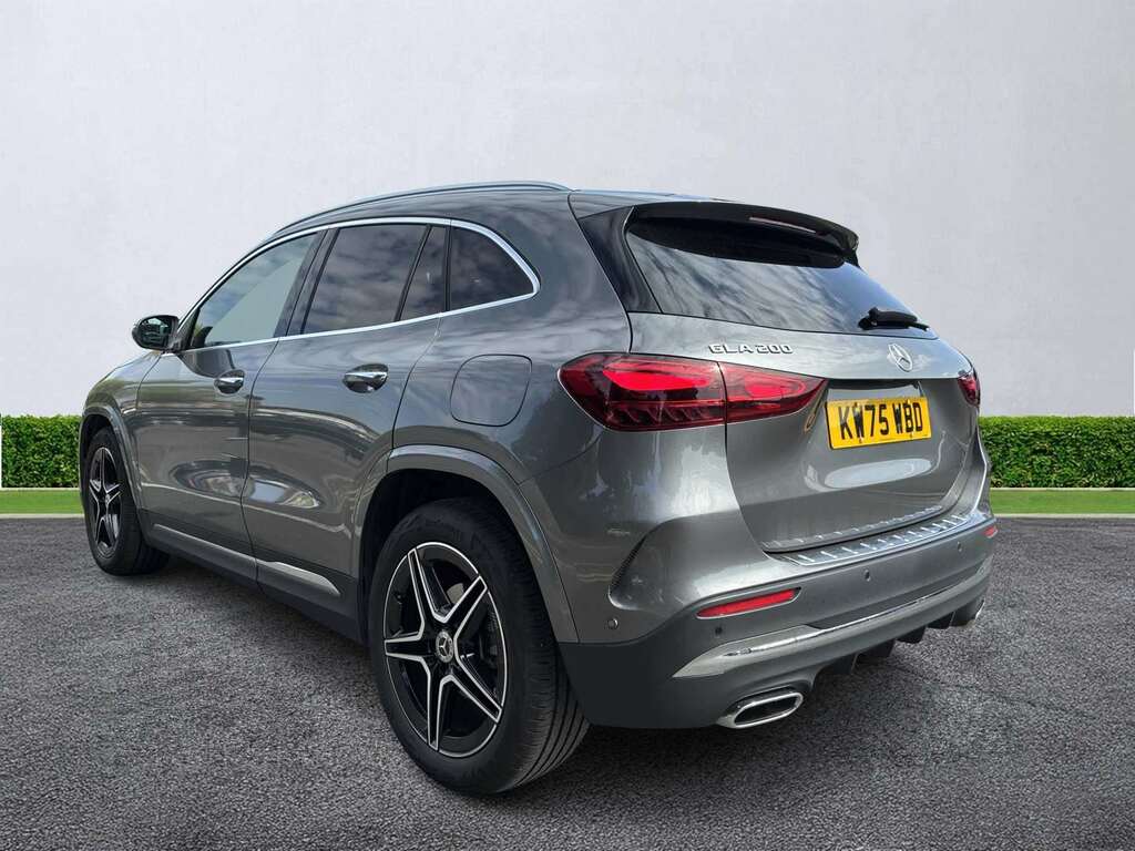 Mercedes-Benz GLA Class Gla 200 Amg Line Executive KW75WBD Grey #2