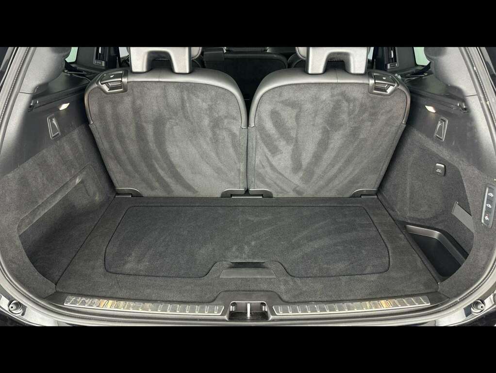 Volvo XC90 Ultra Grey #13