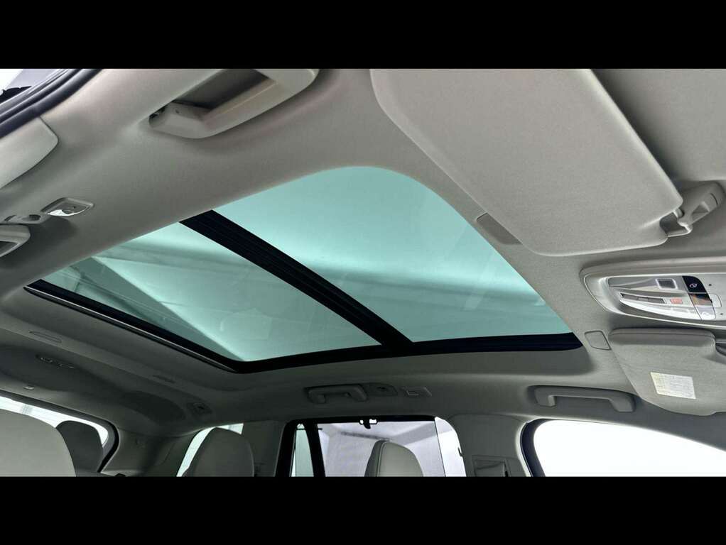 Volvo XC90 Volvo Xc90 Plus Silver #16