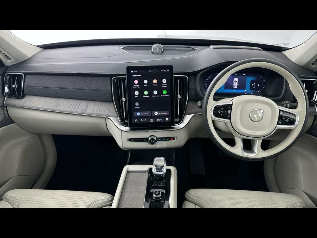 Volvo XC90 2.0 B5p Ultra Dark Awd Geartronic Black #3