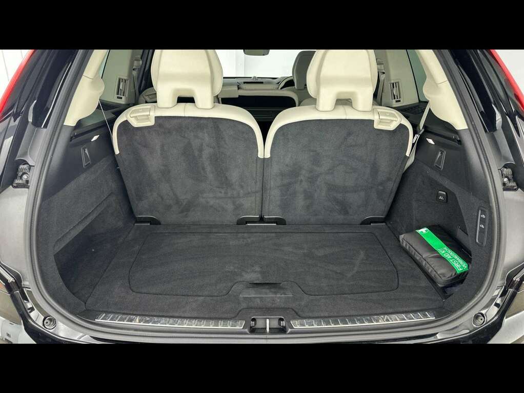 Volvo XC90 Volvo Xc90 Plus Silver #14