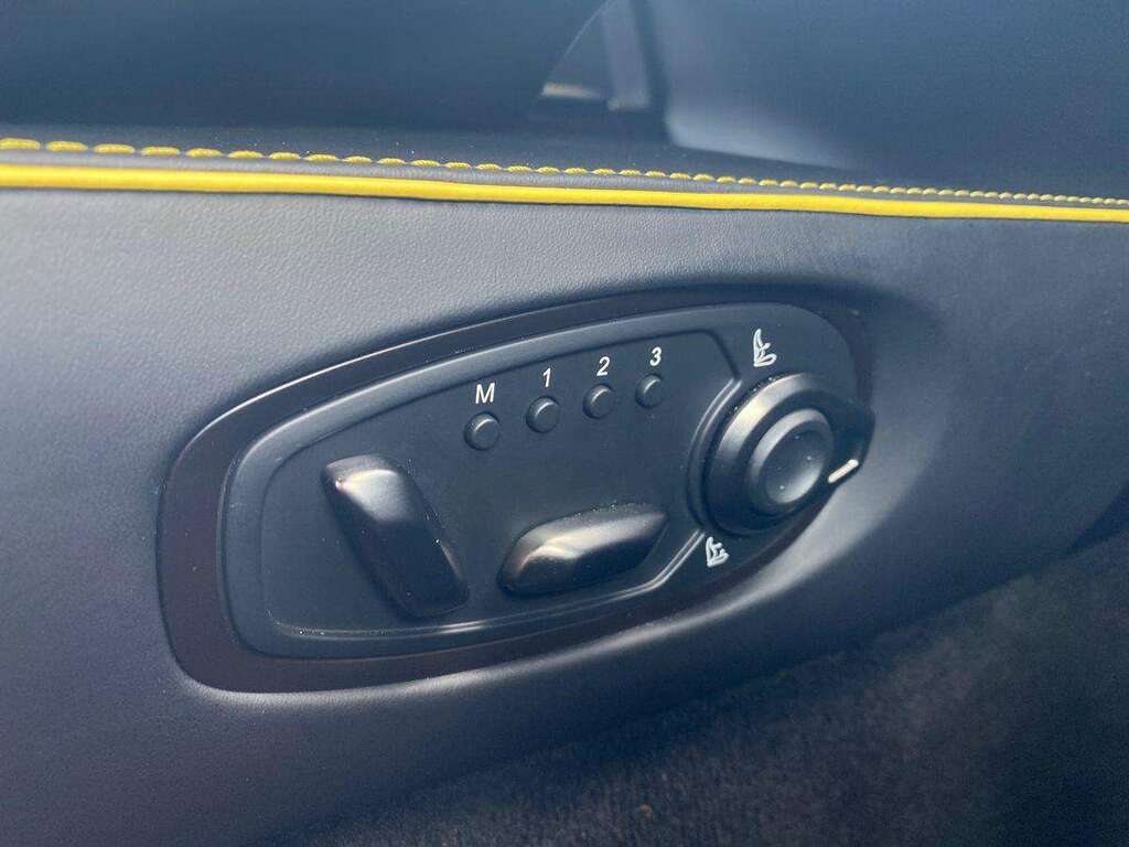 Aston Martin Vantage 4.0 V8 Euro 6  #28