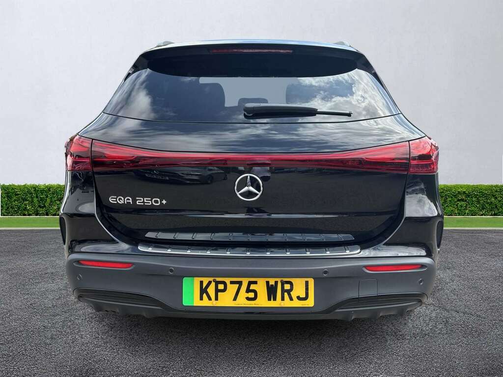 Mercedes-Benz EQA Eqa 250 140Kw Urban Edition 70.5Kwh Black #4