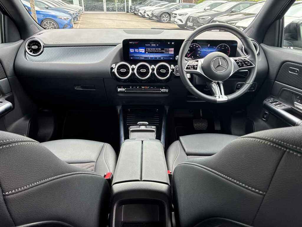 Mercedes-Benz GLA Class Gla 35 4Matic Premium Plus Grey #8