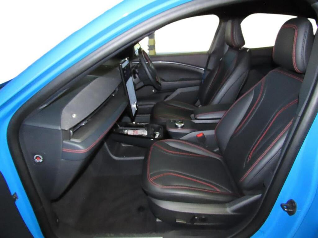 Ford Mustang Mach-E 258Kw Premium 91Kwh Awd White #8