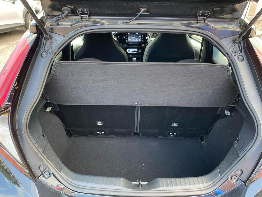Toyota Aygo X Edge Automatic Green #17