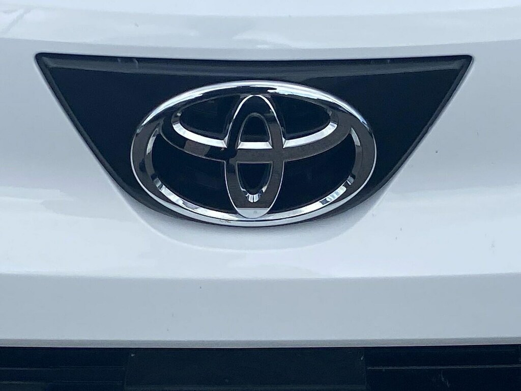 Toyota Aygo X Edge Automatic Green #28
