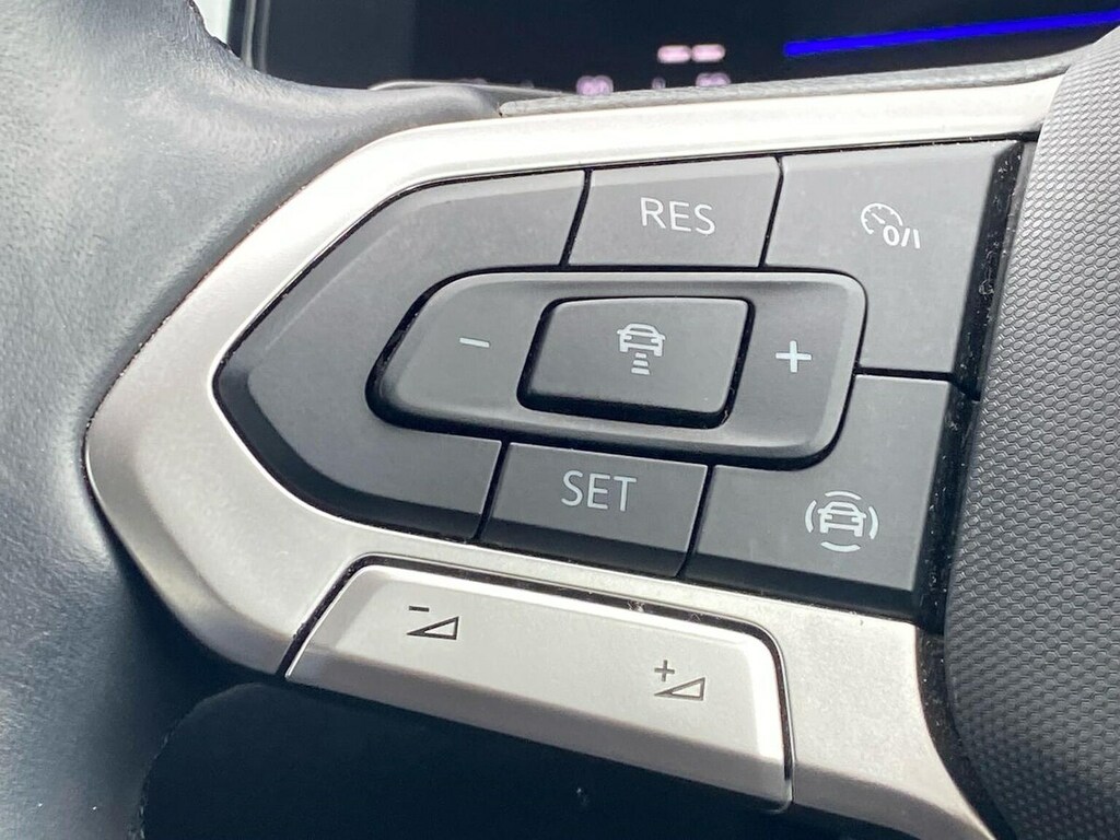 Volkswagen T-Roc Hatchback Silver #26