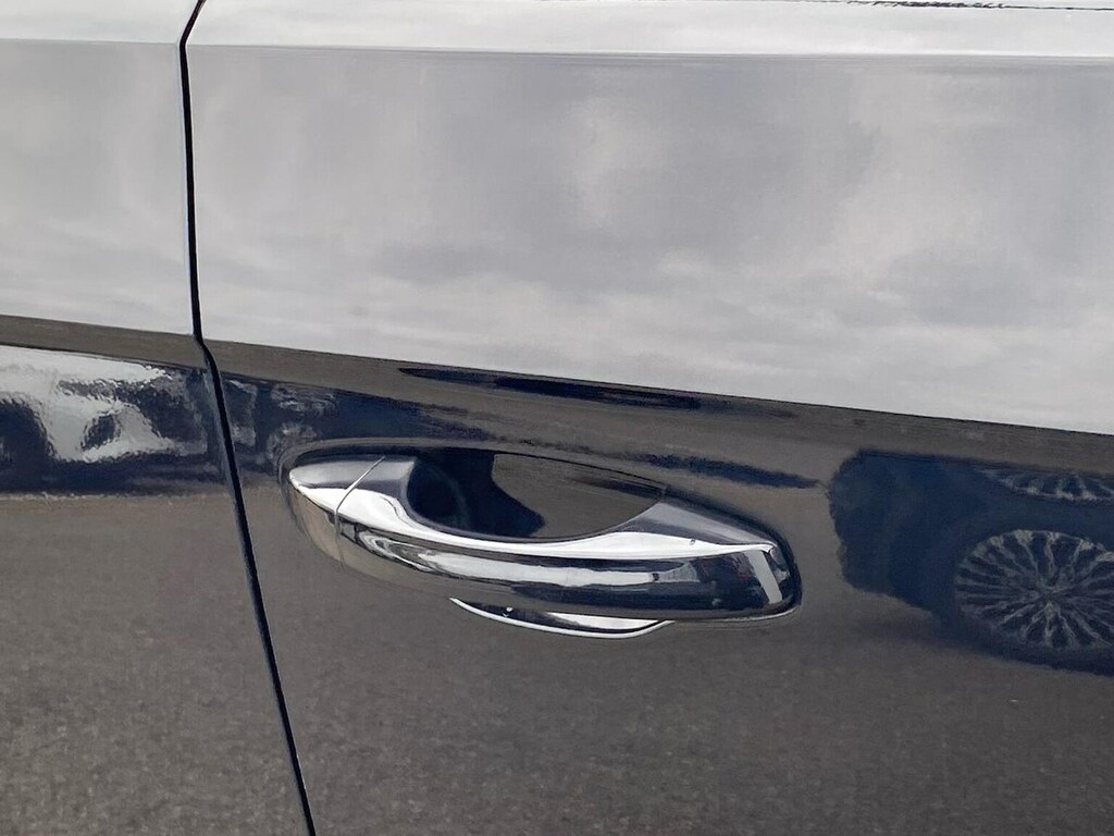 Volkswagen T-Roc Hatchback Silver #33