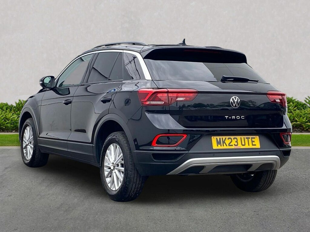 Volkswagen T-Roc 1.5 Tsi Life Suv Dsg Euro 6 Ss 150 Black #2