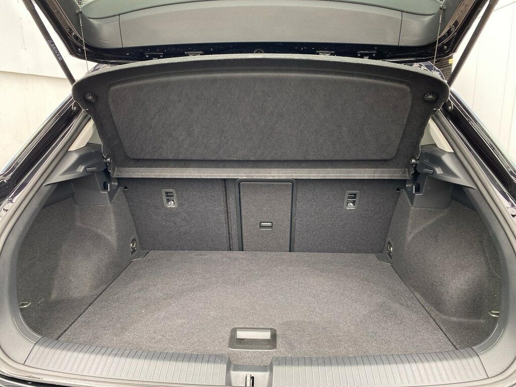 Volkswagen T-Roc Hatchback Silver #17