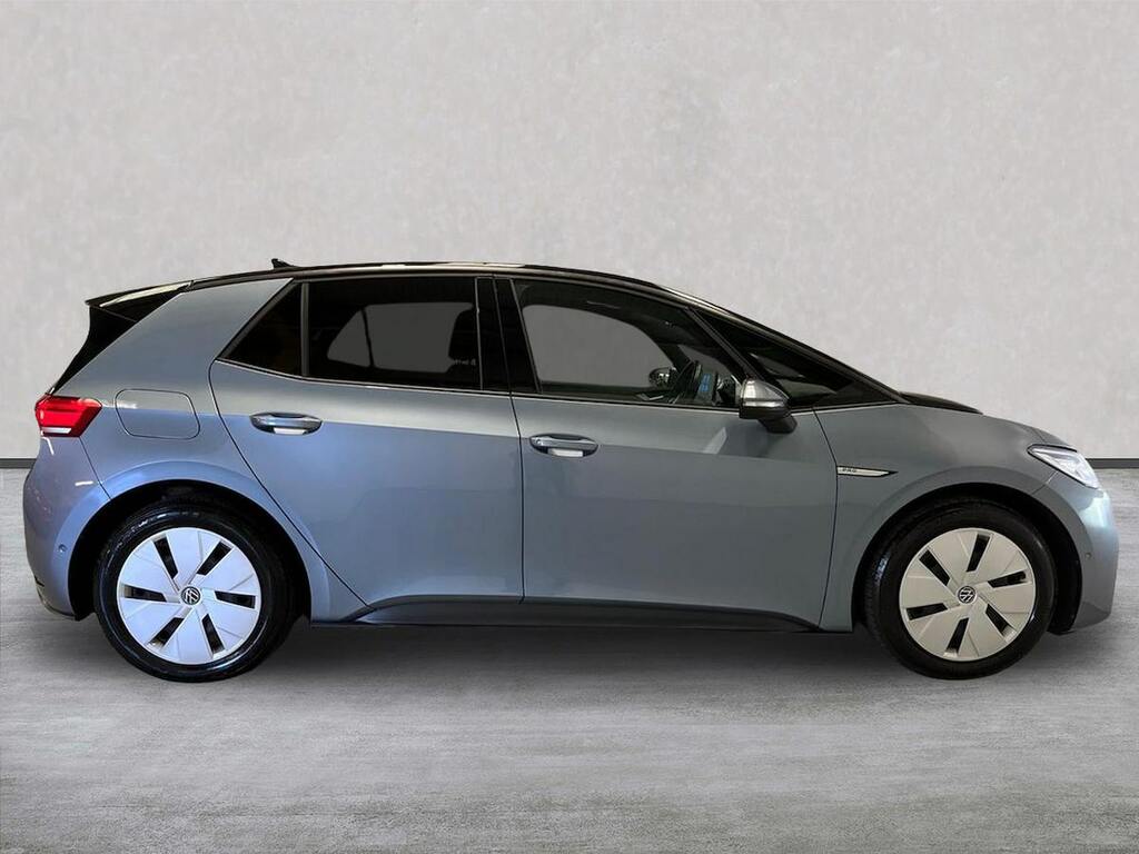 Volkswagen ID.3 Pro Performance 58Kwh Family Hatchback Electri Blue #3
